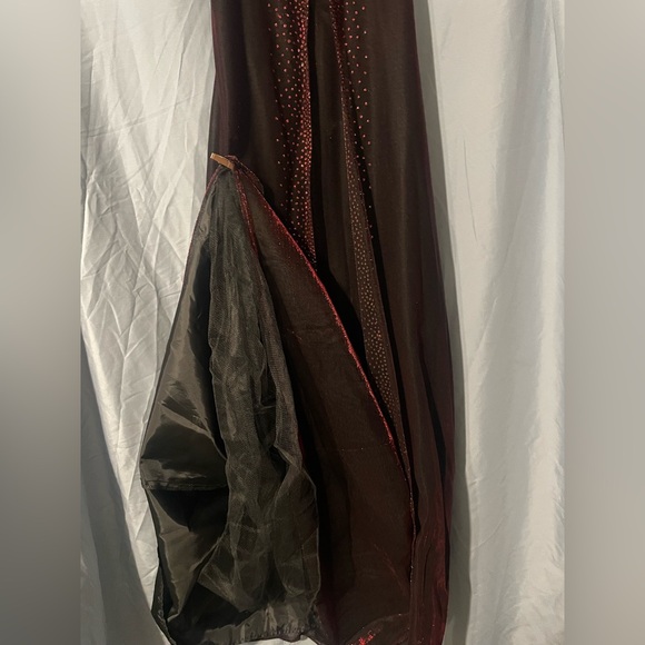 Red Two Toned black and red long sparkle prom dress Size Xs/S - Picture 14 of 16